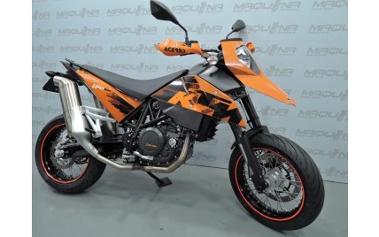 KTM 690 SUPERMOTO