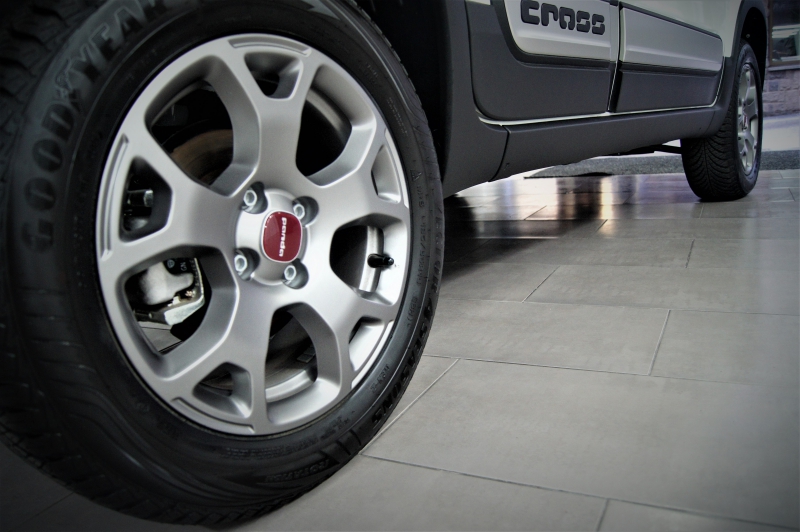 FIAT PANDA CROSS 1.3 MTJ 95CV ​​* ДИЗЕЛЬ 4X4 * СОВЕРШЕННО НОВЫЙ В НАЛИЧИИ