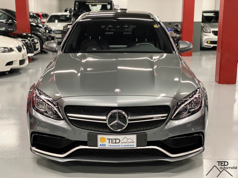 Mercedes C63 S AMG
