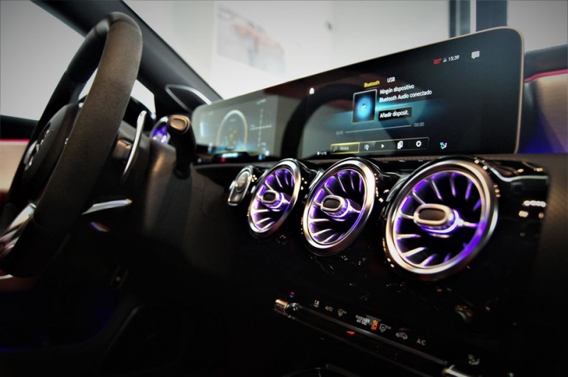 MERCEDES-BENZ CLA 45 S AMG 421CV *ПОЛНОСТЬЮ ПОЛНАЯ КОМПЛЕКТАЦИЯ*