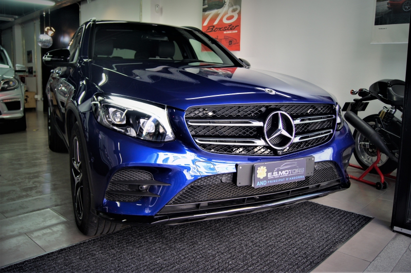 MERCEDES-BENZ GLC 250 D 204CV * AMG * * 4-MATIC * * ПОЛНАЯ КОМПЛЕКТАЦИЯ