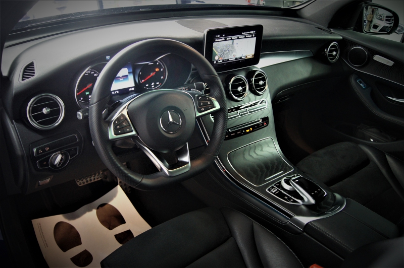 MERCEDES-BENZ GLC 250 D 204CV * AMG * * 4-MATIC * * ПОЛНАЯ КОМПЛЕКТАЦИЯ
