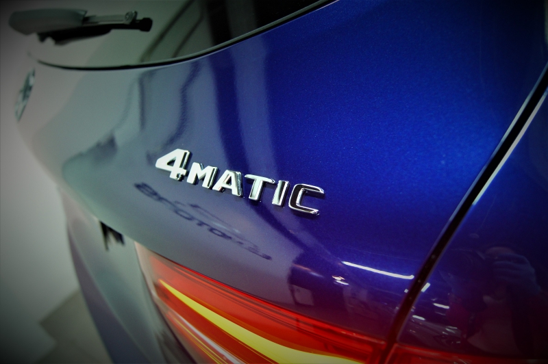 MERCEDES-BENZ GLC 250 D 204CV * AMG * * 4-MATIC * * ПОЛНАЯ КОМПЛЕКТАЦИЯ