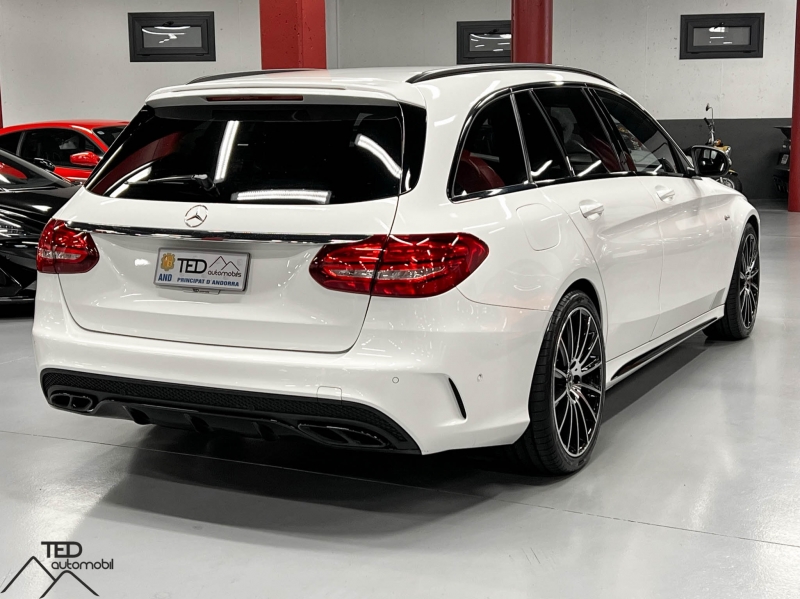Mercedes C43 AMG 4 Matic 367CV