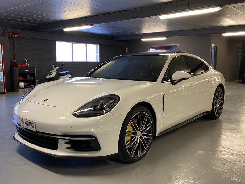 Porsche Panamera 4.0V8 Diesel 400CV