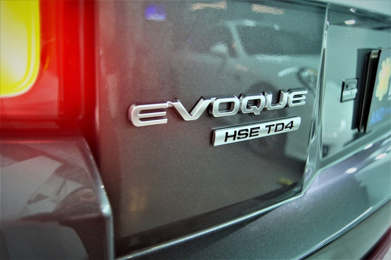 LAND ROVER RANGE ROVER EVOQUE HSE TD4 180CV * 4X4 *