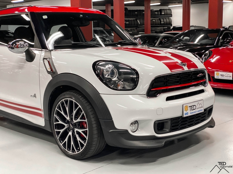 Мини Пейкман Джон Купер работает 218CV