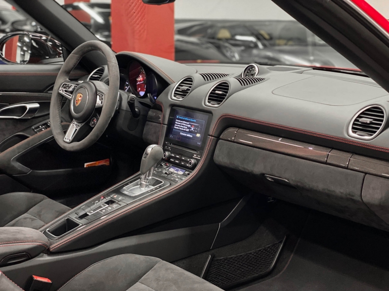 Porsche Boxster 718 GTS 365CV