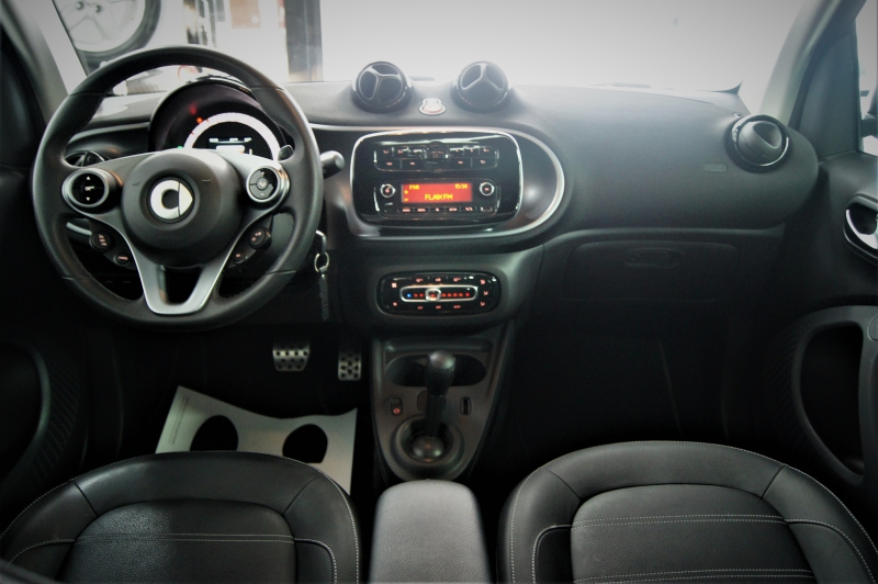 SMART FORTWO PASSION 90CV * АВТОМАТИЧЕСКИЙ *