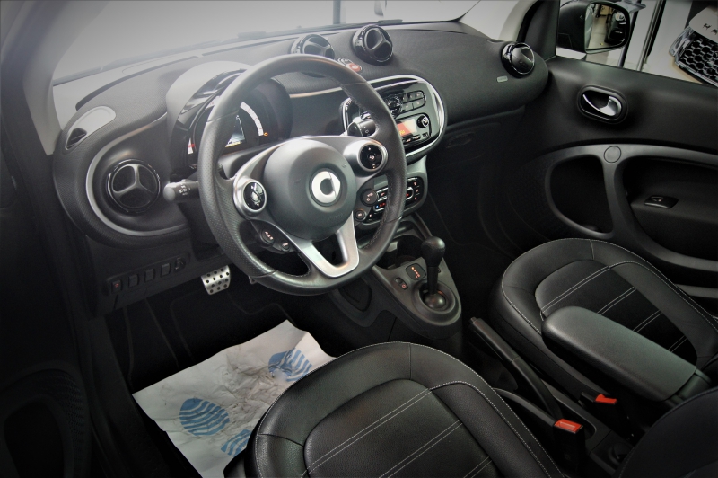 SMART FORTWO PASSION 90CV * АВТОМАТИЧЕСКИЙ *