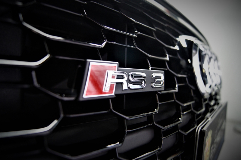 AUDI RS3 2.5 TURBO SPORTBACK 400CV * КВАТРО *