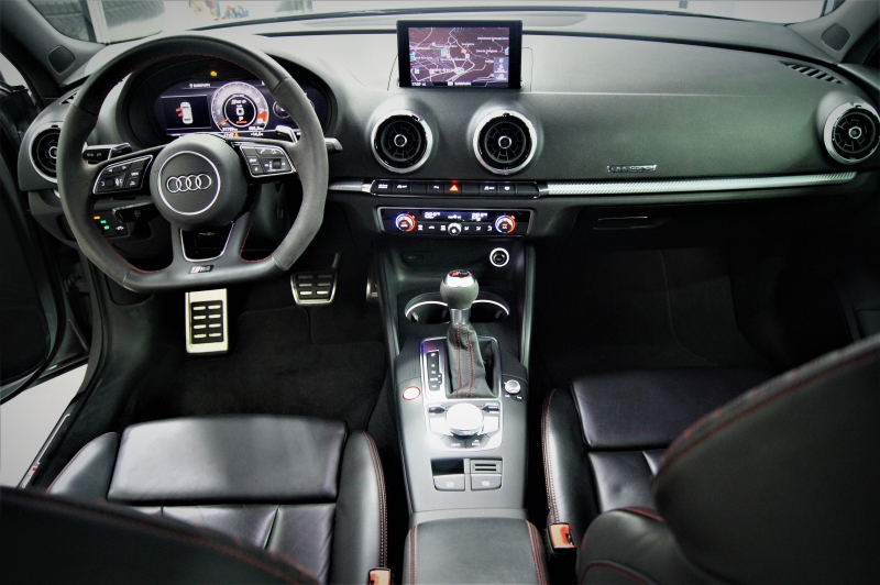 AUDI RS3 2.5 TURBO SPORTBACK 400CV * КВАТРО *
