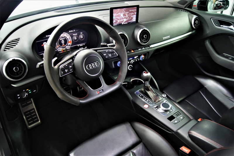 AUDI RS3 2.5 TURBO SPORTBACK 400CV * КВАТРО *