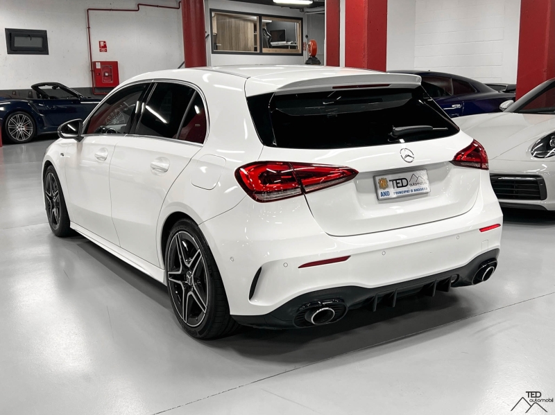 Mercedes-Benz A35 AMG 306cv