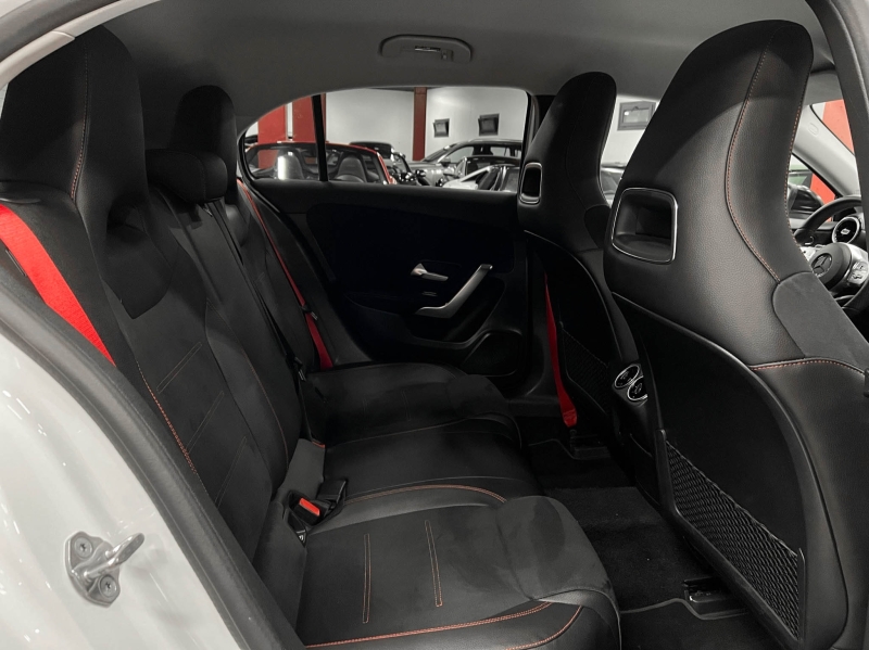 Mercedes-Benz A35 AMG 306cv