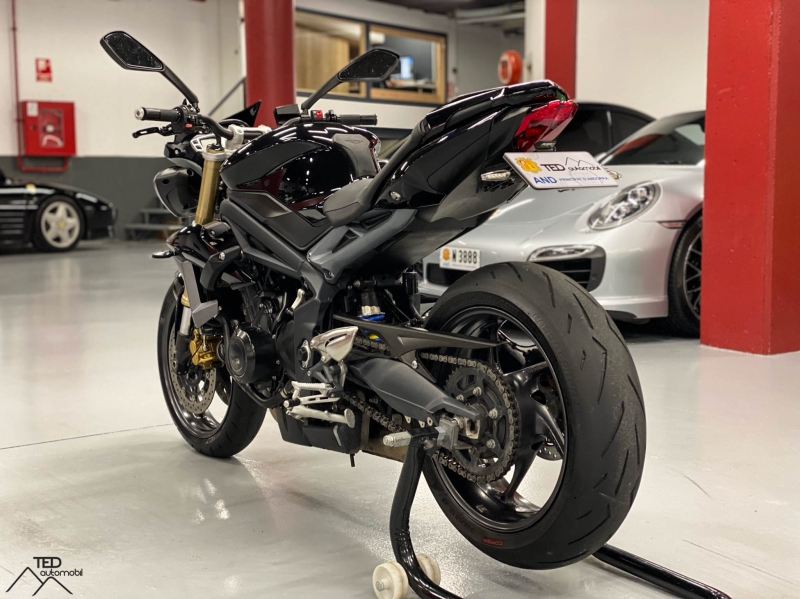 *ПРОДАНО**ПРОДАНО* *ПРОДАНО* Triumph Street Triple 675 95cv *ПРОДАНО**ПРОДАНО* *ПРОДАНО*