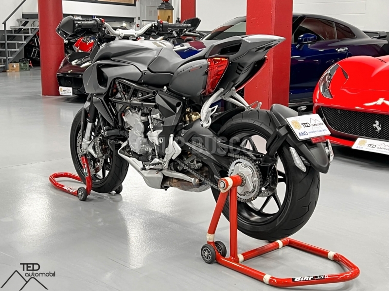 MV Agusta Rivale 800 *1500 км * *Продано * *Продано * *Продать *
