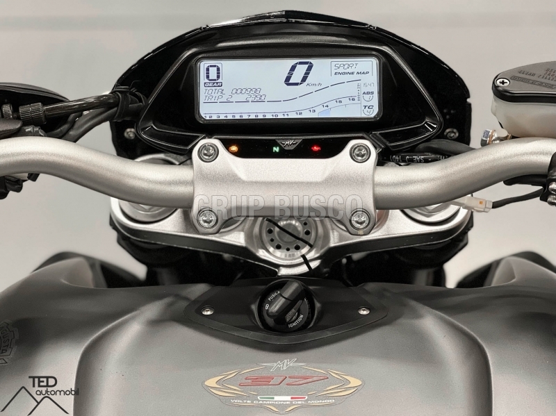MV Agusta Rivale 800 *1500 км * *Продано * *Продано * *Продать *