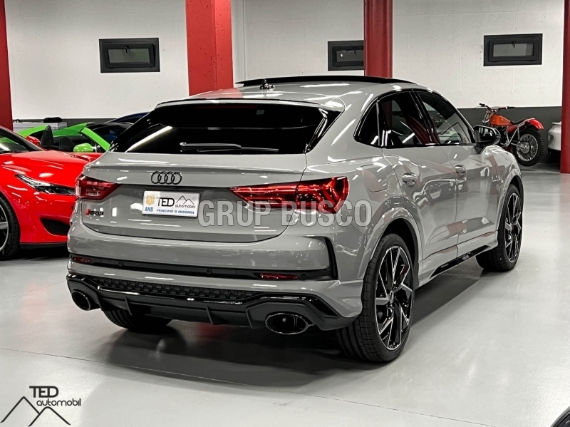 Audi rsq3 sportback 400cv Quattro