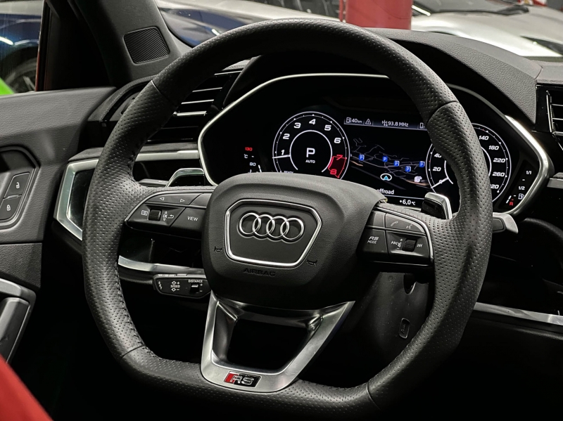 Audi rsq3 400cv quattro