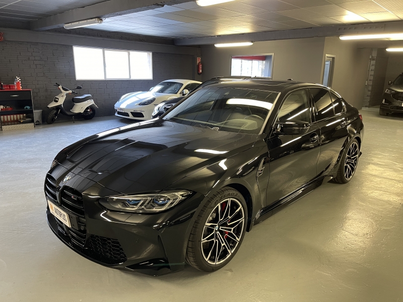BMW M3 КОНКУРИРУЕТ «XDRIVE»