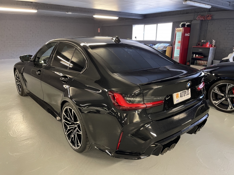 BMW M3 КОНКУРИРУЕТ «XDRIVE»