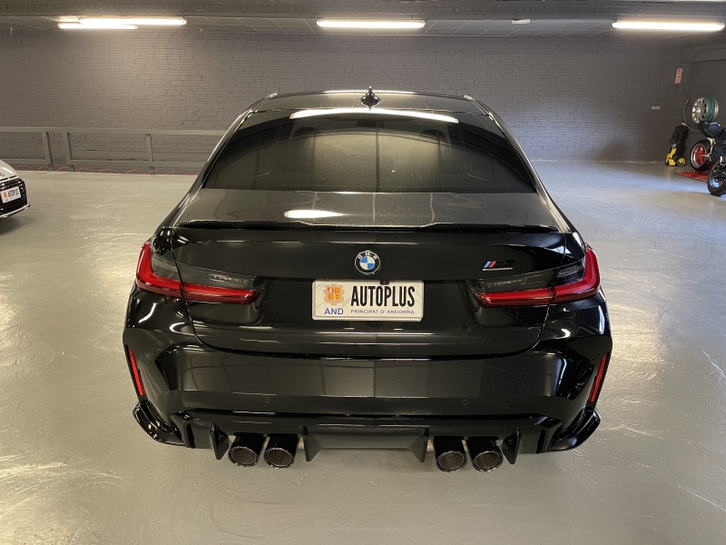 BMW M3 КОНКУРИРУЕТ «XDRIVE»