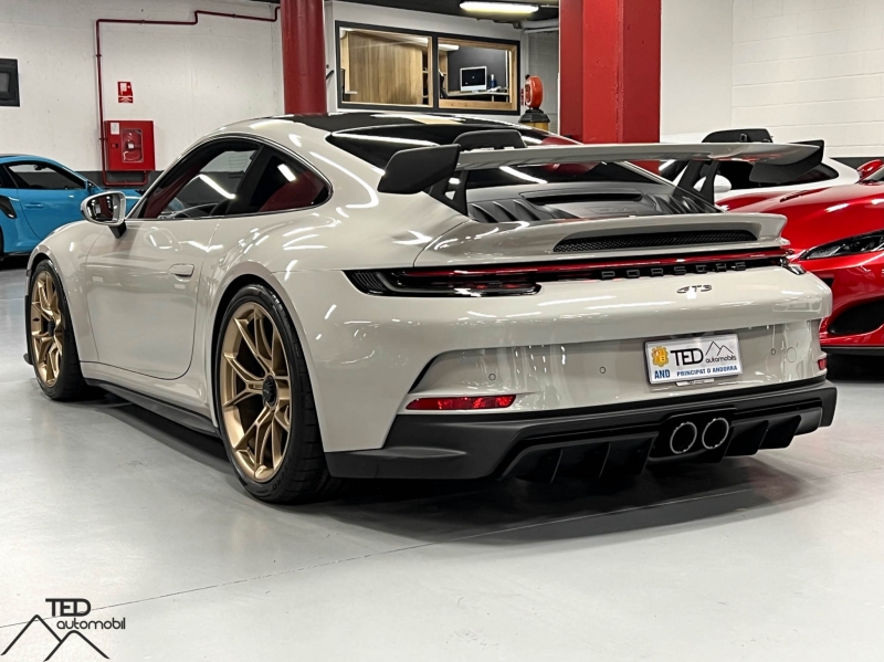 Porsche 911 GT3 992 510cv