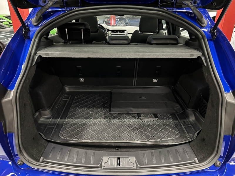 Jaguar E-Pace P300 AWD R Dynamic