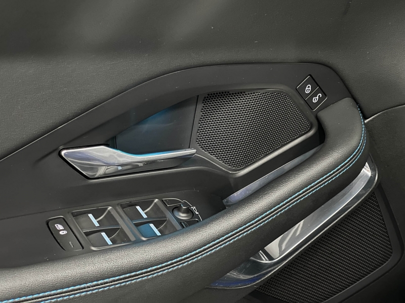 Jaguar E-Pace P300 AWD R Dynamic