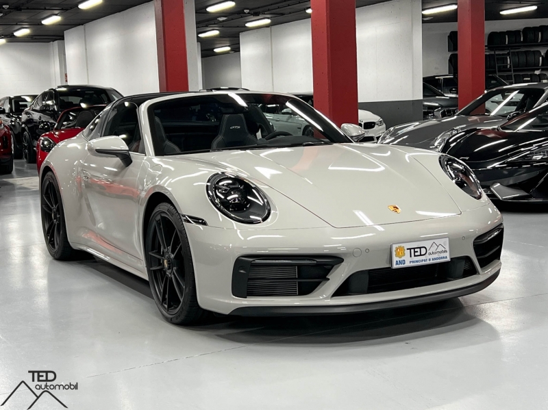 Porsche 911 992 Targa Carrera 4 GTS 480CV