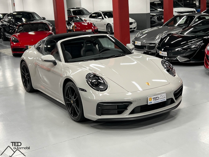 Porsche 911 992 Targa Carrera 4 GTS 480CV