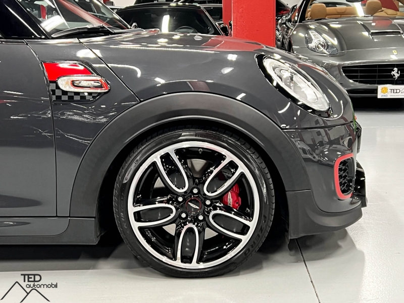 Mini John Cooper Works 231CV
