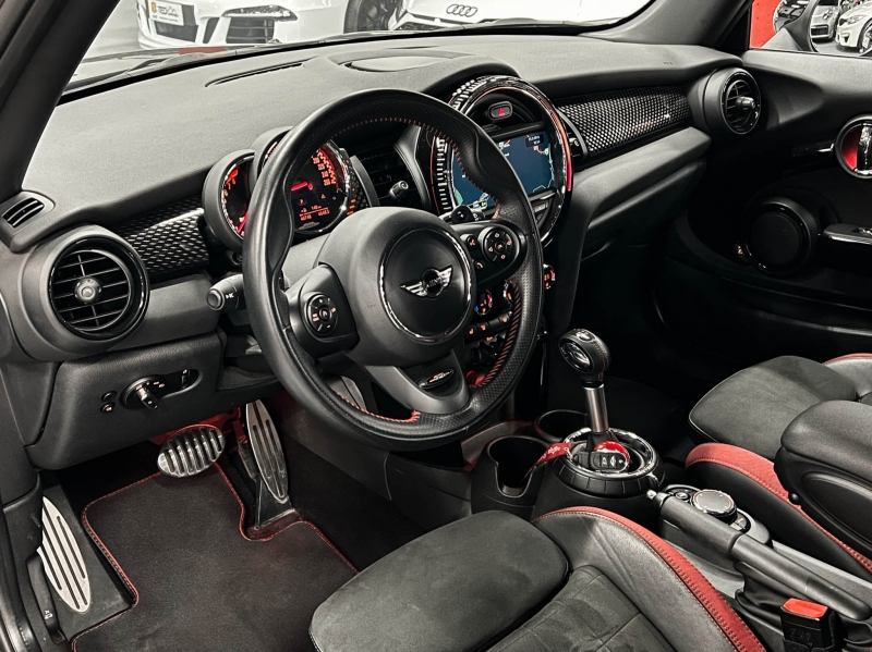 Mini John Cooper Works 231CV