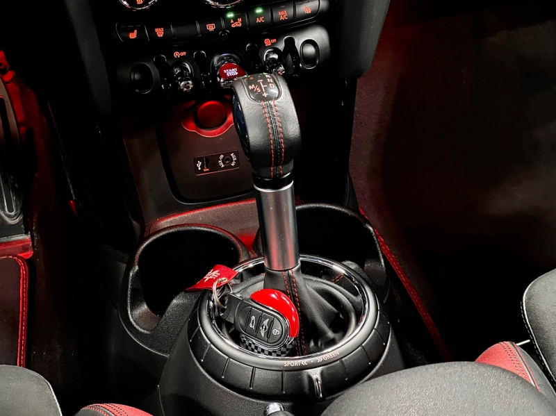 Mini John Cooper Works 231CV
