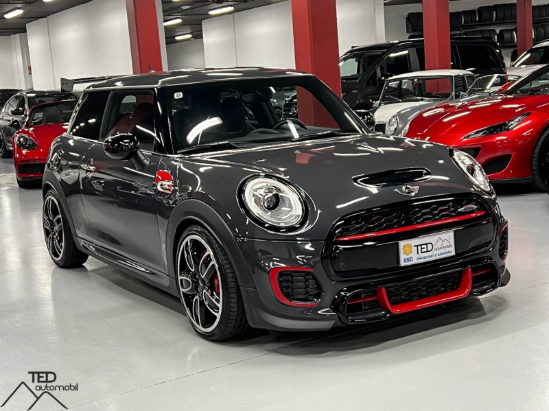 Mini John Cooper Works 231CV