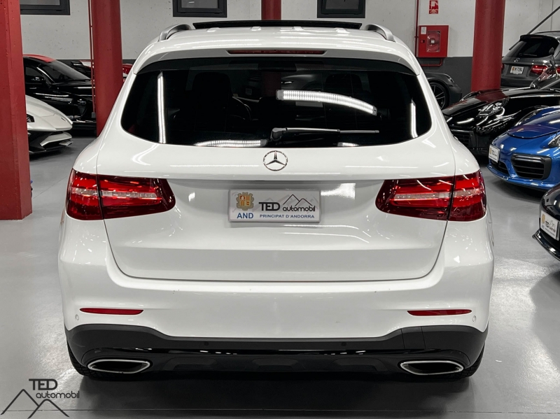 Мерседес GLC 250 4 Matic 211cv Камера 360