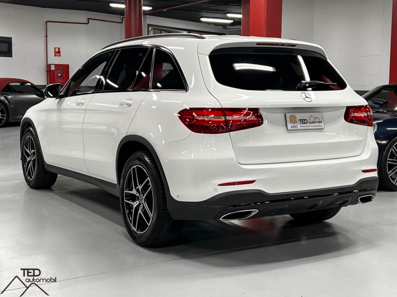 Мерседес GLC 250 4 Matic 211cv Камера 360