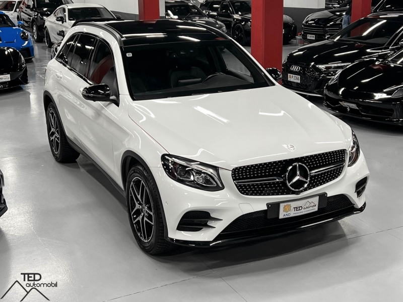 Мерседес GLC 250 4 Matic 211cv Камера 360