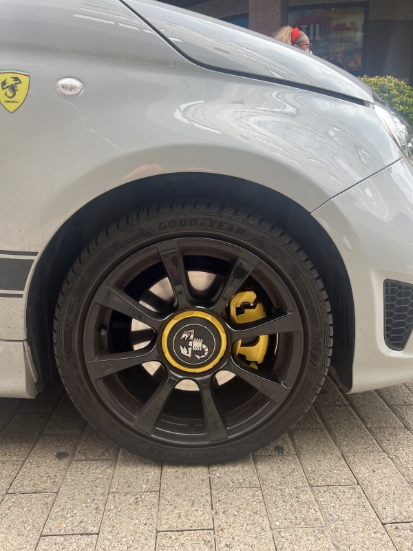 Abarth 595 145CV автоматический