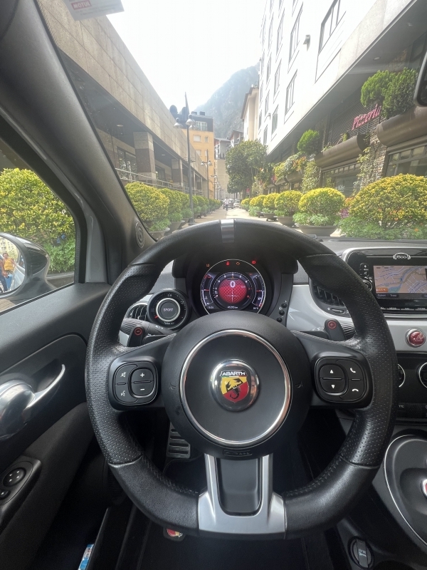 Abarth 595 145CV автоматический
