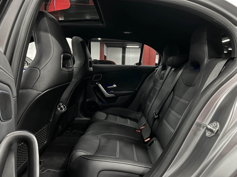 Mercedes A45S AMG 421CV