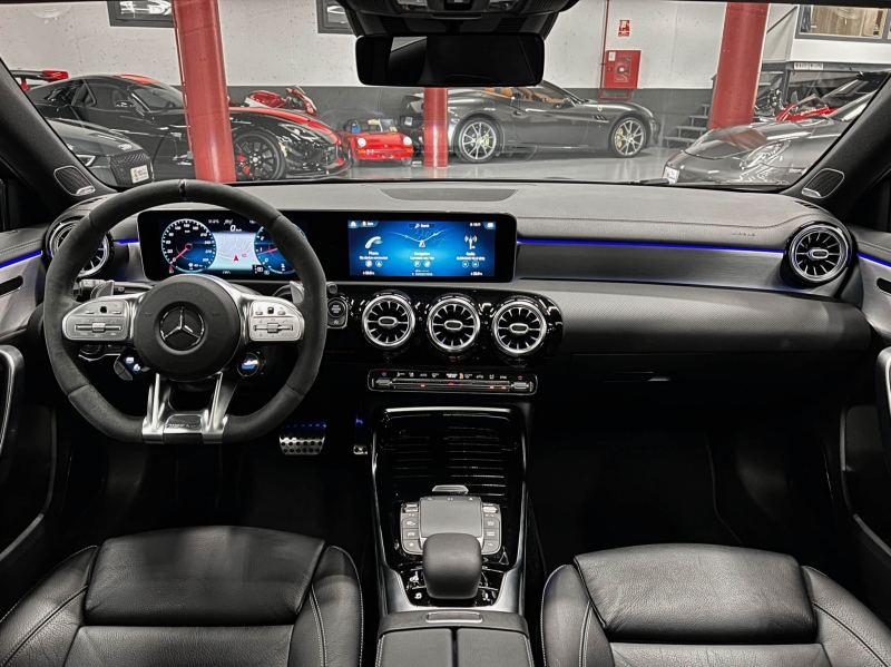 Mercedes A45S AMG 421CV