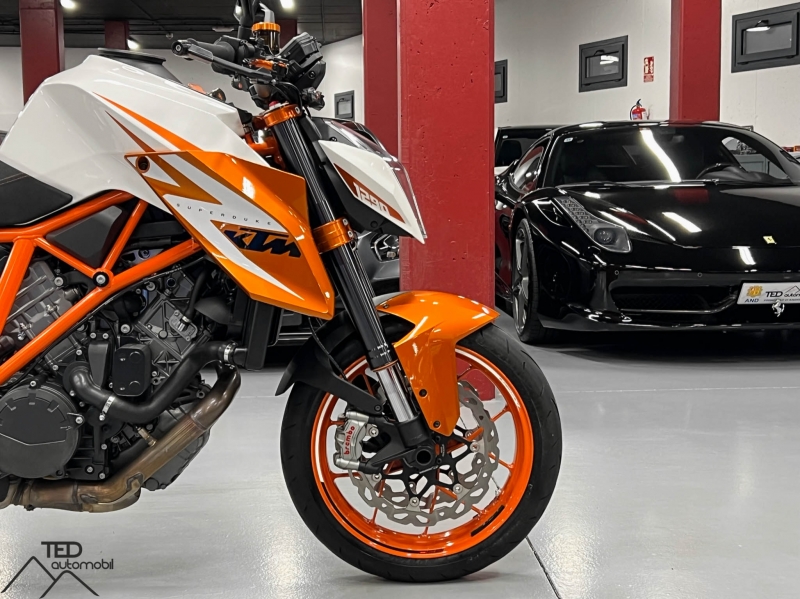 *Продано ** Продано ** Продать*KTM 1290 Superduke R Специальное издание*Продано ** Продано ** Продать*