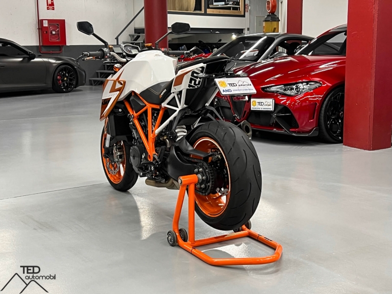 *Продано ** Продано ** Продать*KTM 1290 Superduke R Специальное издание*Продано ** Продано ** Продать*