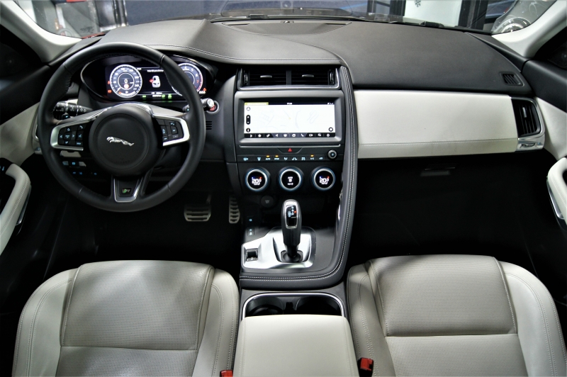 Jaguar E-Pace 2.0 R-Dynamic P250 249CV * 4x4 * * Бензин *