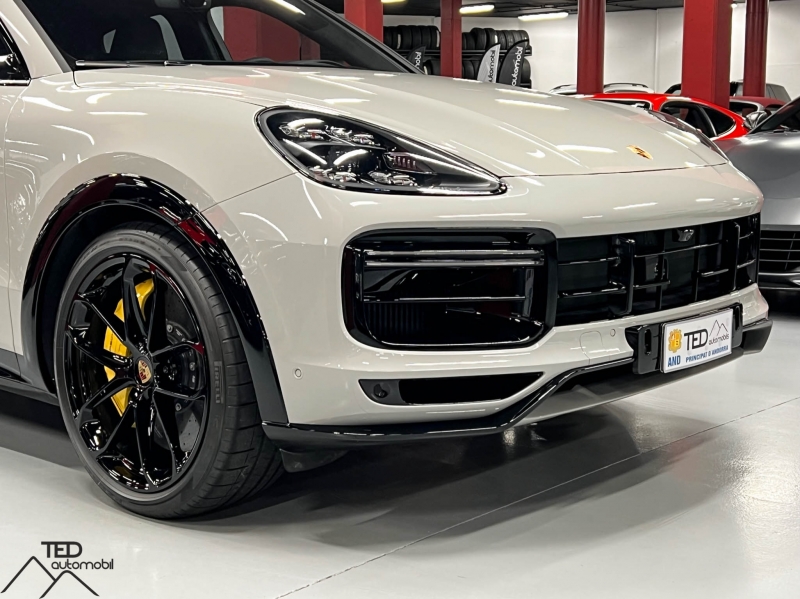 Porsche Cayenne Coupe Turbo GT 640CV Ceramics