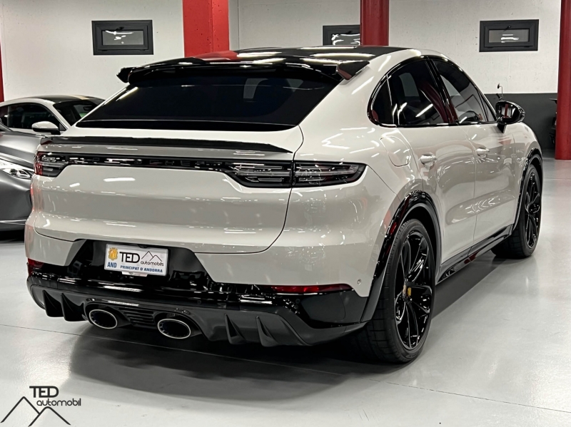 Porsche Cayenne Coupe Turbo GT 640CV Ceramics