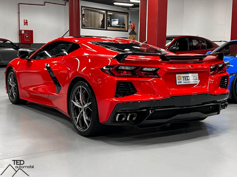 Chevrolet Corvette C8 Stingray 482CV