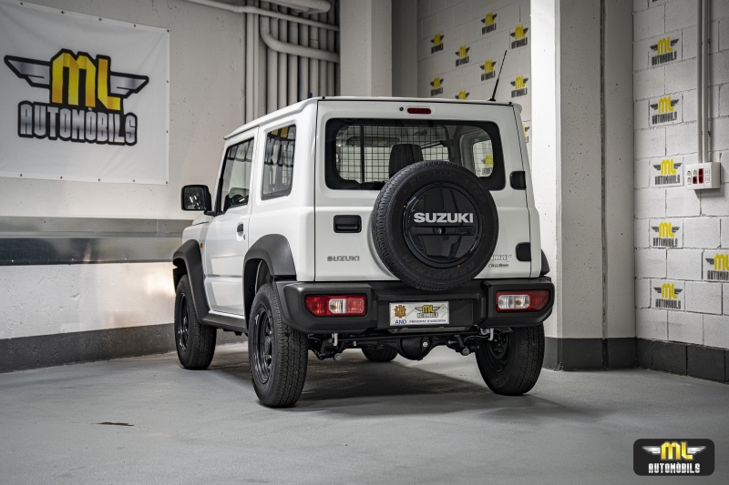 Suzuki Jimny Pro 1.5L VVT - немедленная доставка - новая